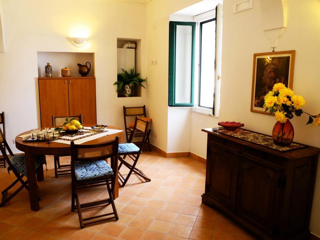Amalfi Antica Apartment Атрани Стая снимка